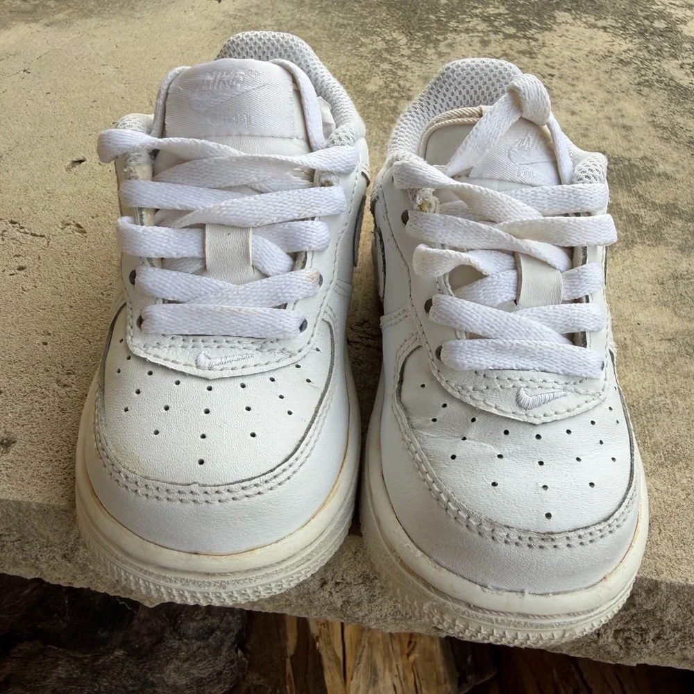 Nike Air Force 1 Infant Toddler Kids White Low-Top Leather Sneakers Sz-5c.‎   S
